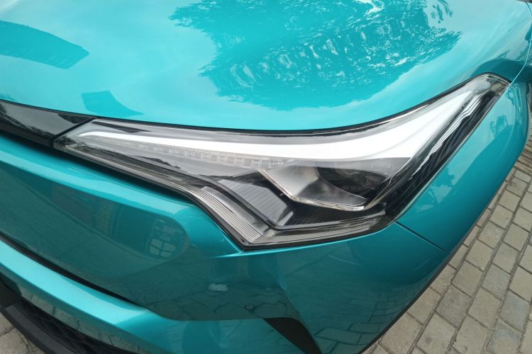 丰田C-HR 2020款 2.0L 豪华版局部细节36