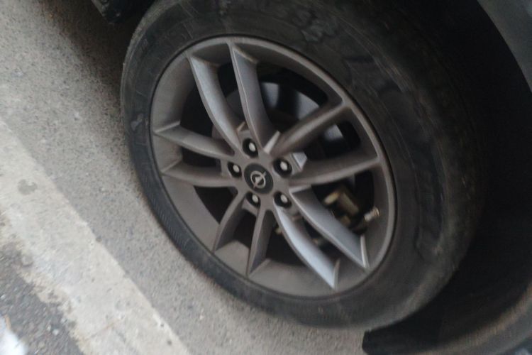 海马7X 2020款 1.6TGDI 自动豪华型车身外观10