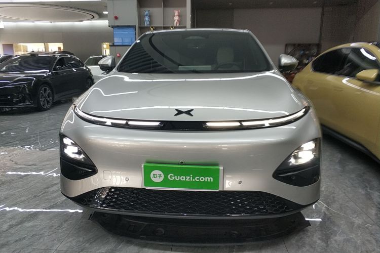 小鹏G6 2023款 580 长续航 Pro车身外观2