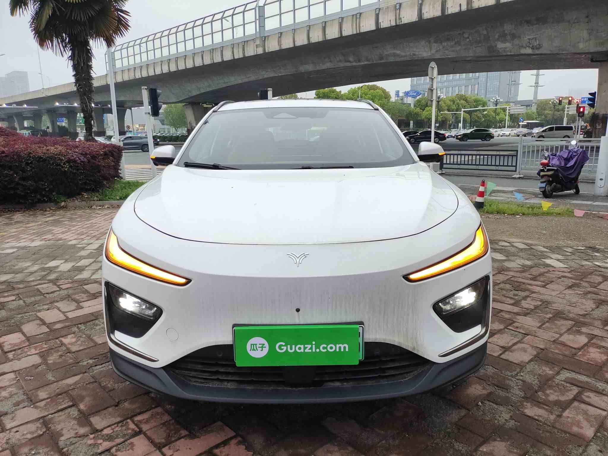 哪吒汽车 哪吒X 2023款 500(1)