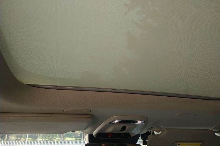 沃尔沃XC90 2019款 T5 智逸版 7座 国VI中控内饰22