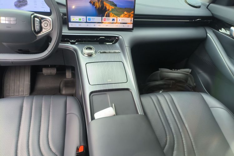 吉利银河 银河E5 2024款 530km 探索+版中控内饰18