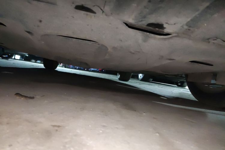 福特 福克斯 2018款 两厢经典 1.6L 自动舒适型智行版局部细节9008