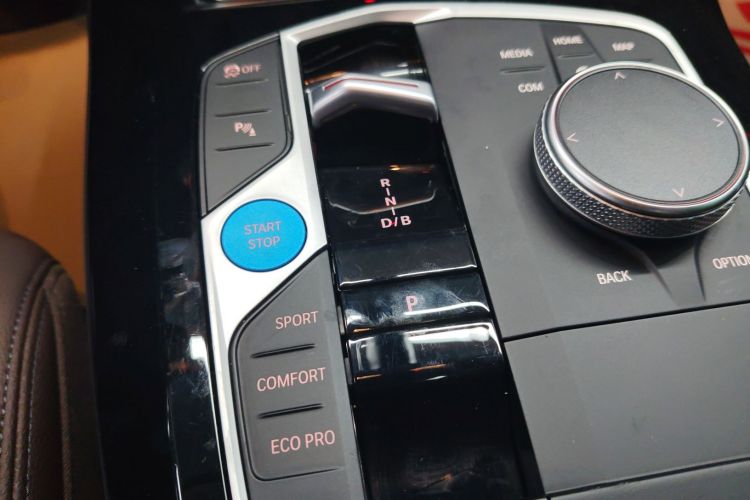 宝马iX3 2022款 改款 领先型局部细节18