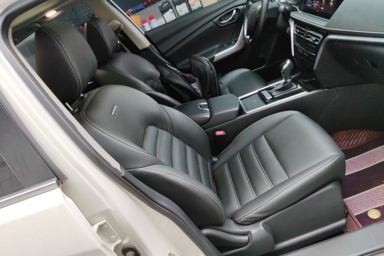 启辰T90 2020款 2.0L CVT智联畅行版局部细节41