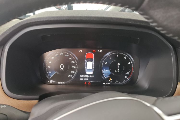 沃尔沃S90 2018款 T5 智雅版中控内饰14