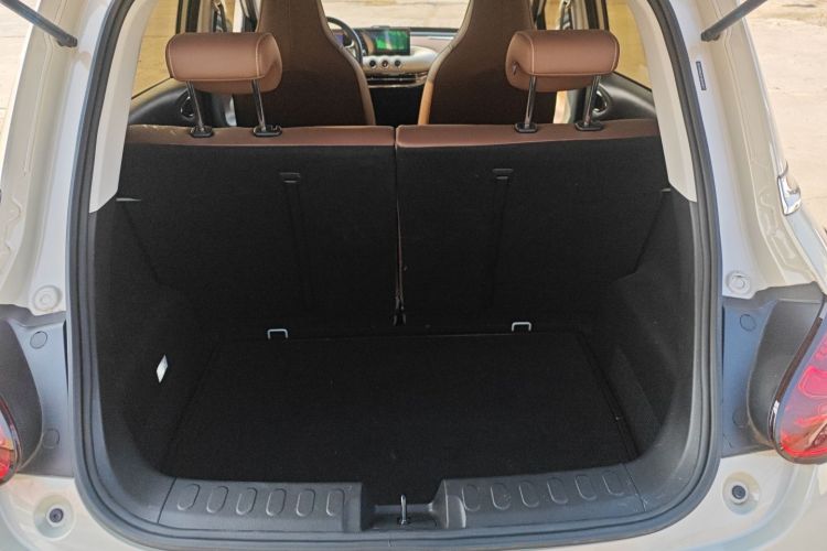 五菱汽车 五菱缤果 2023款 333km 悦享+款局部细节23