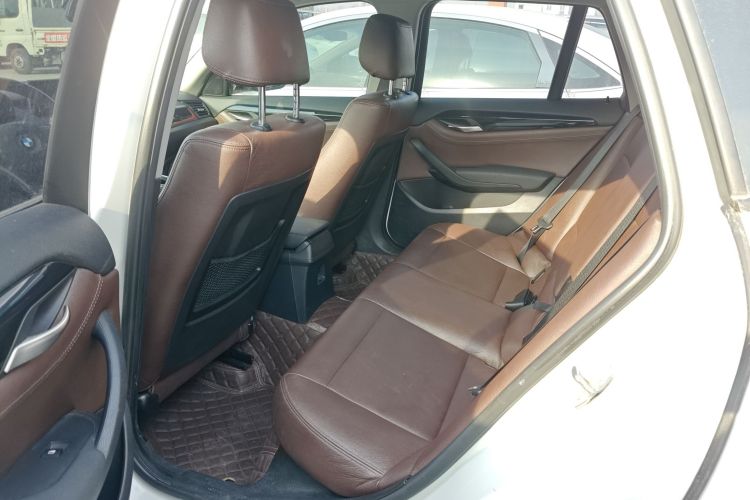 宝马X1 2015款 sDrive18i 时尚晋级版中控内饰7004