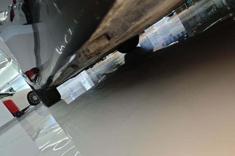 奔驰E级 2019款 E 260 L局部细节9002