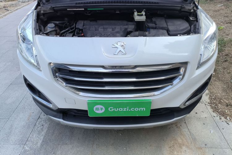 标致3008 2015款 2.0L 自动潮流版局部细节24