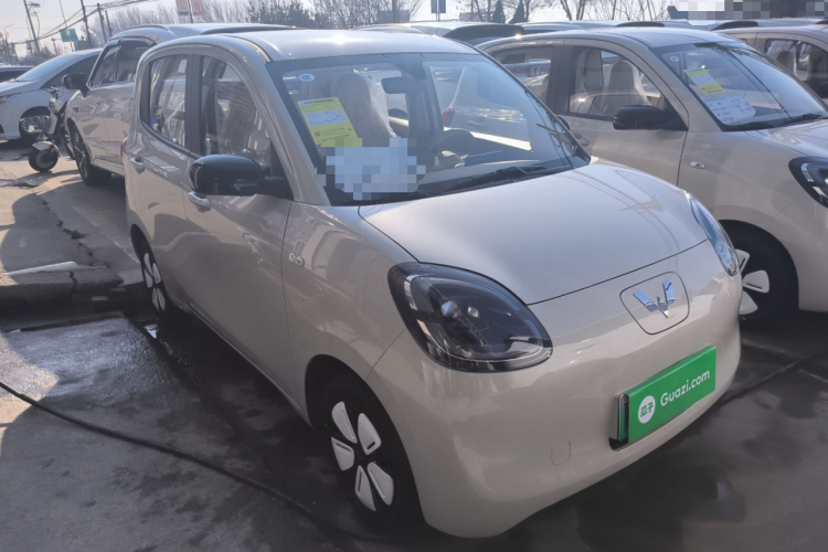 五菱汽车 宏光MINIEV 2025款 四门版 进阶款车身外观3