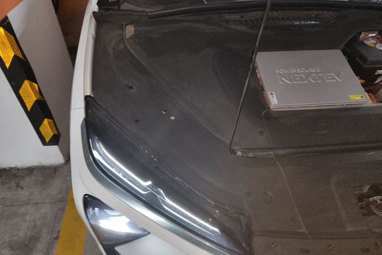 蔚来EC6 2022款 75kWh 运动版局部细节9006