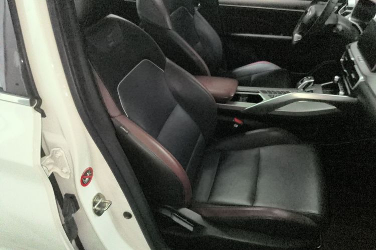 吉利汽车 缤越 2019款 260T DCT骑士 国VI局部细节41