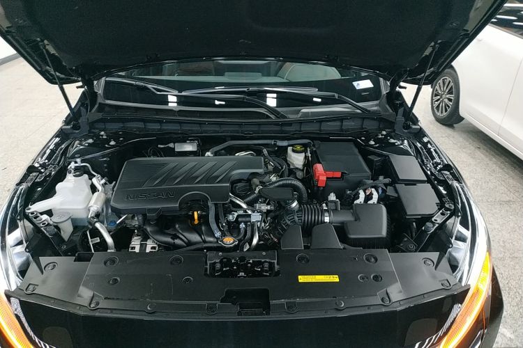 日产 天籁 2024款 2.0L XE 真心版机舱底盘24