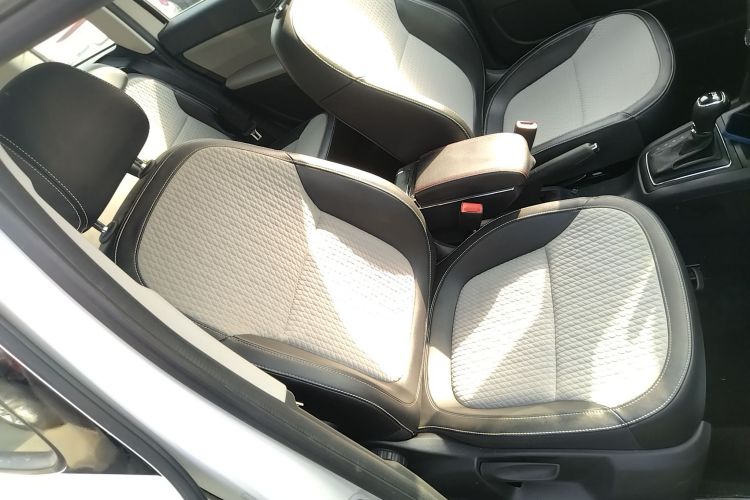 斯柯达 Yeti 2017款 TSI280 DSG前行版局部细节41