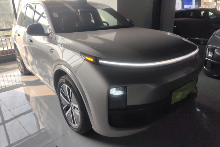 理想汽车 理想L8 2024款 Max车身外观6002