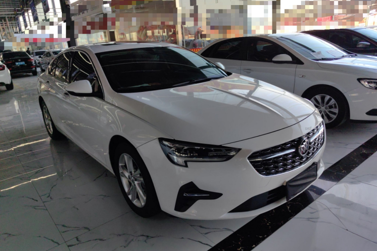 别克 君威 2022款 552T 智享型车身外观3