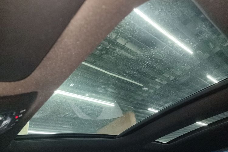 奔驰A级 2019款 A 200 L 运动轿车中控内饰22