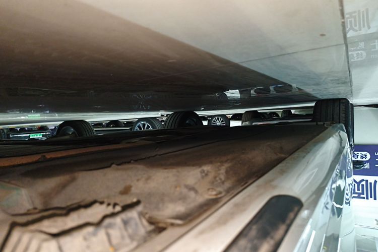 宝马5系 2022款 改款 530Li xDrive M运动套装局部细节9001