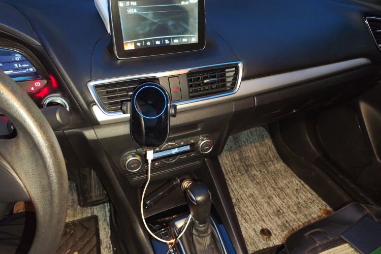 马自达3 昂克赛拉 2016款 三厢 1.5L 自动豪华型中控内饰16