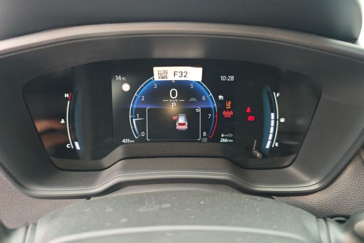 丰田 卡罗拉锐放 2023款 2.0L 精英版中控内饰14