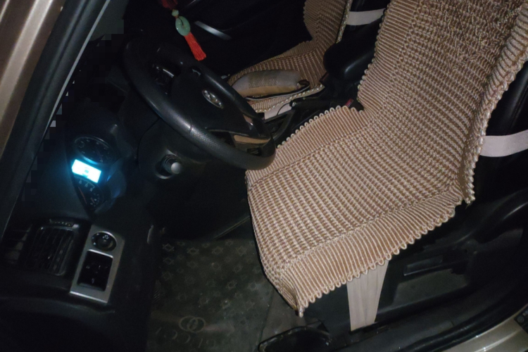 中华H530 2017款 1.6L 自动舒适型局部细节19