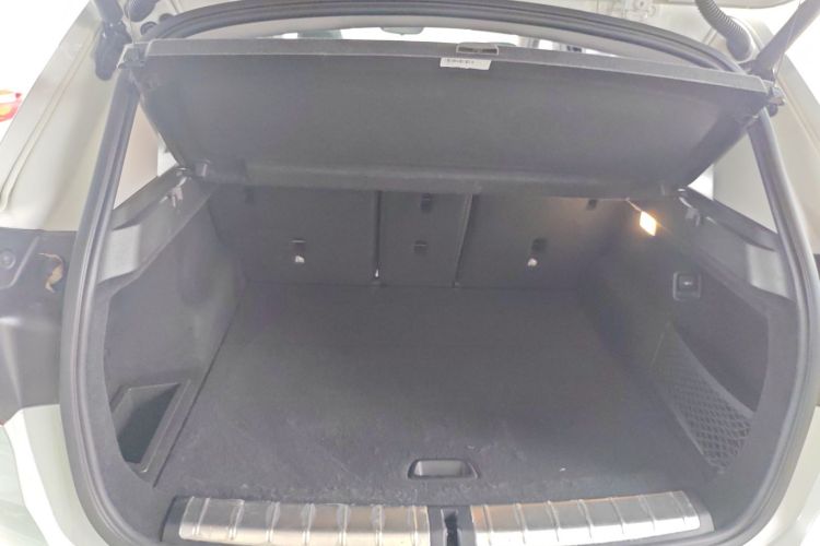 宝马X1 2018款 sDrive20Li 领先型机舱底盘23