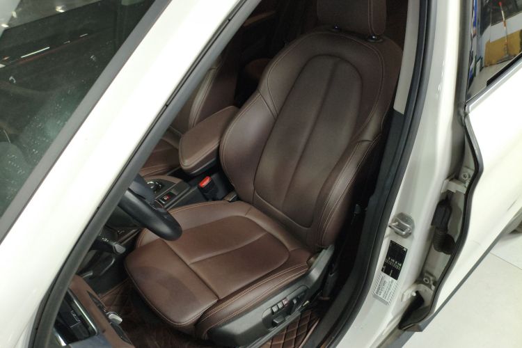 宝马X1 2020款 sDrive20Li 时尚型局部细节19