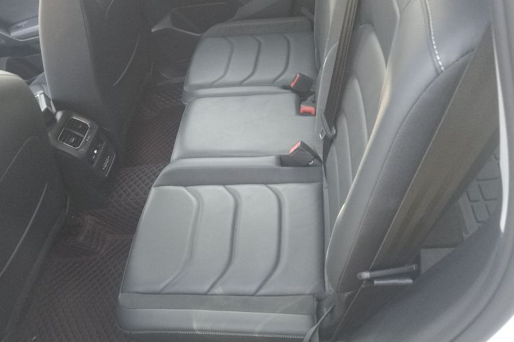 大众 途观L 2019款 改款 330TSI 自动两驱智动豪华版 国VI中控内饰21