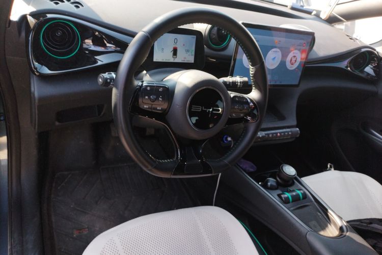 比亚迪 海豚 2024款 荣耀版 420km 时尚版中控内饰7002