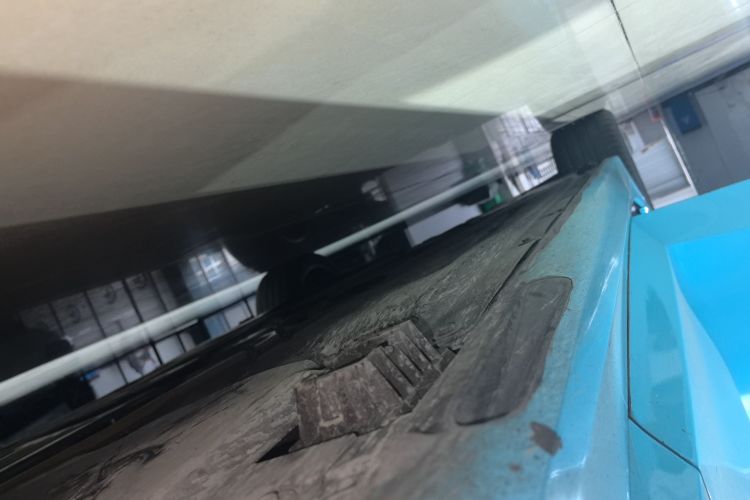 宝马3系 2022款 325Li M运动曜夜套装局部细节9001