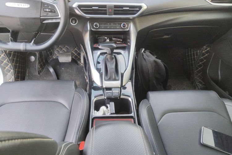 上汽大通MAXUS 大通G50 2019款 1.5T 首发款自动豪华版 6座局部细节18