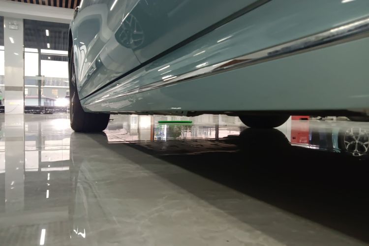 鸿蒙智行 智界S7 2024款 Max 后驱长航智驾版局部细节9002