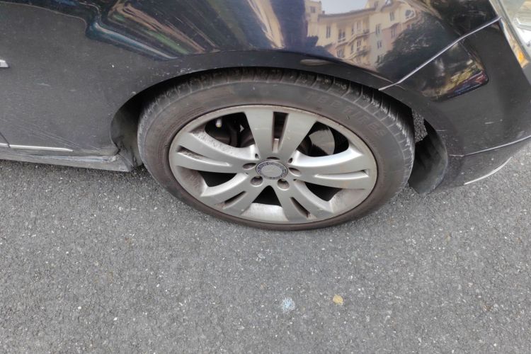 奔驰C级 2010款 C 200 CGI 时尚型车身外观10