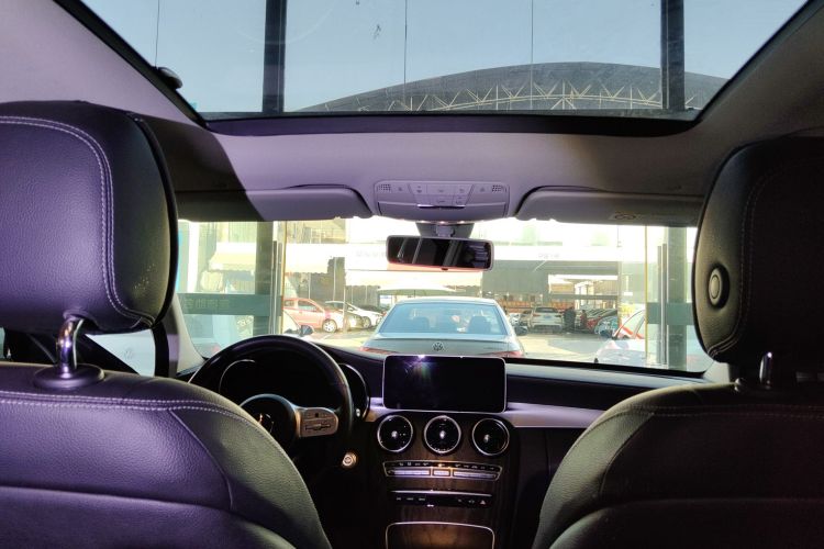 奔驰C级 2020款 改款 C 260 L 运动版局部细节22