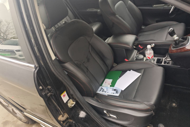 哈弗H6 2015款 改款 运动版 1.5T 手动两驱精英型局部细节41