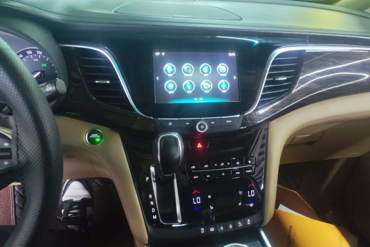 别克GL8 2018款 ES 28T 豪华型 国VI局部细节16