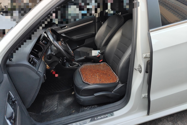 大众 朗逸 2017款 1.6L 自动舒适版中控内饰19