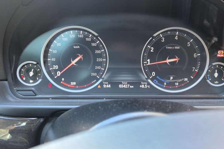 宝马5系 2017款 525Li 豪华设计套装中控内饰15