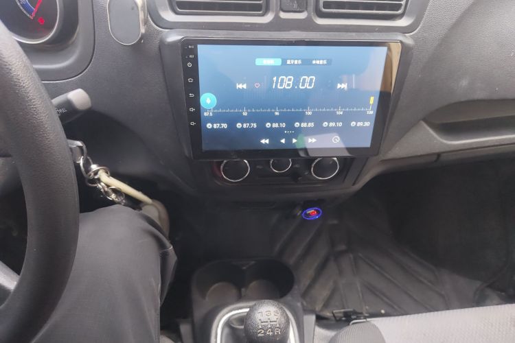 长安凯程 长安睿行M60 2023款 1.6L CNG舒适型客车6座中控内饰16