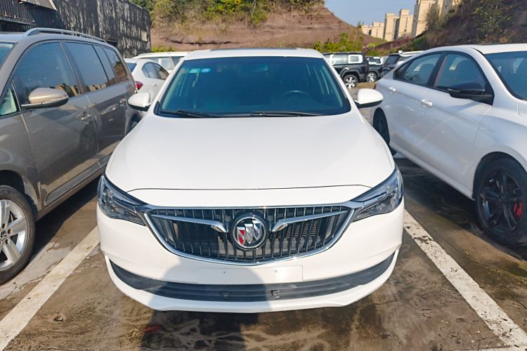 别克 英朗 2019款 18T 自动互联精英型 国VI车身外观2