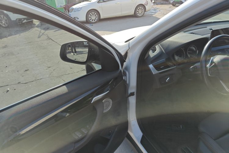 宝马X1 2021款 sDrive20Li 时尚型中控内饰20