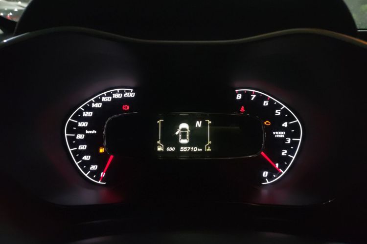 宝骏510 2017款 1.5L 自动豪华型中控内饰14