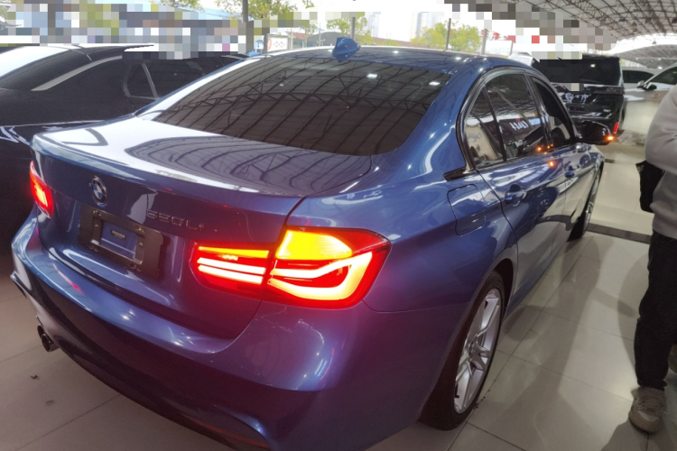 宝马3系 2017款 320Li M运动型车身外观6005