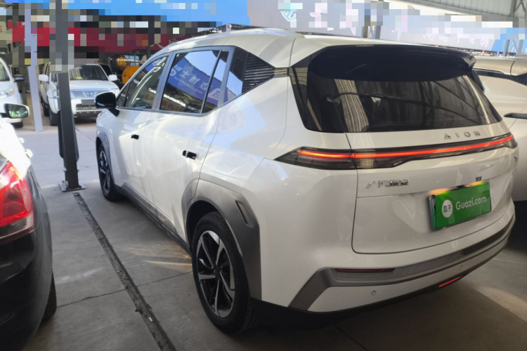 埃安 AION Y 2023款 Younger 星耀版车身外观6002