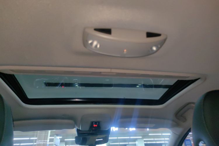 沃尔沃S60 2019款 S60L 改款 T5 智驭菁英版局部细节22