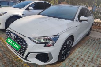 奥迪A3 2024款 A3L Limousine 35 TFSI 时尚运动型