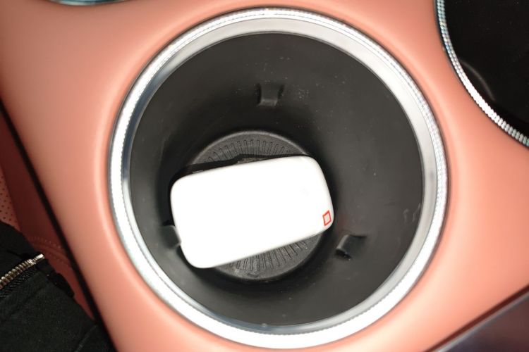 吉利银河 银河L6 2025款 EM-i 140km 星舰版中控内饰11