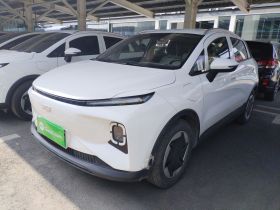 吉利几何E萤火虫 2024款 401km 星光