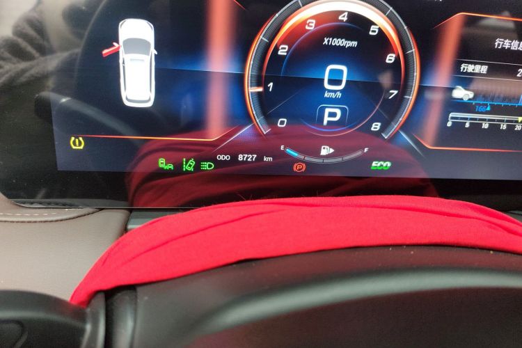 捷途X95 2024款 1.6T DCT时代版 7座中控内饰15